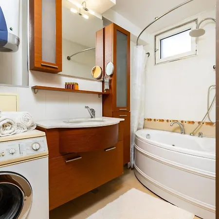 Retro-lux 2br In Kapana Old Town View Filibe